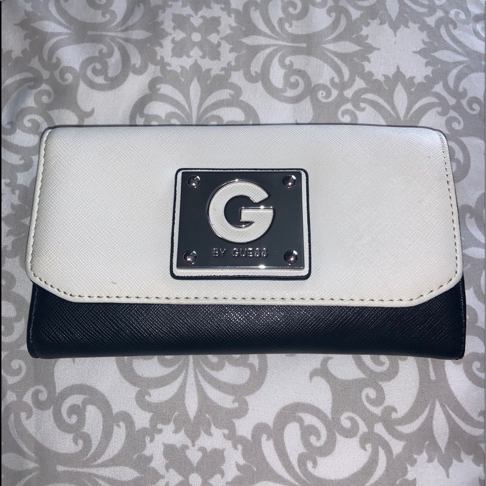 G by Guess Wallet